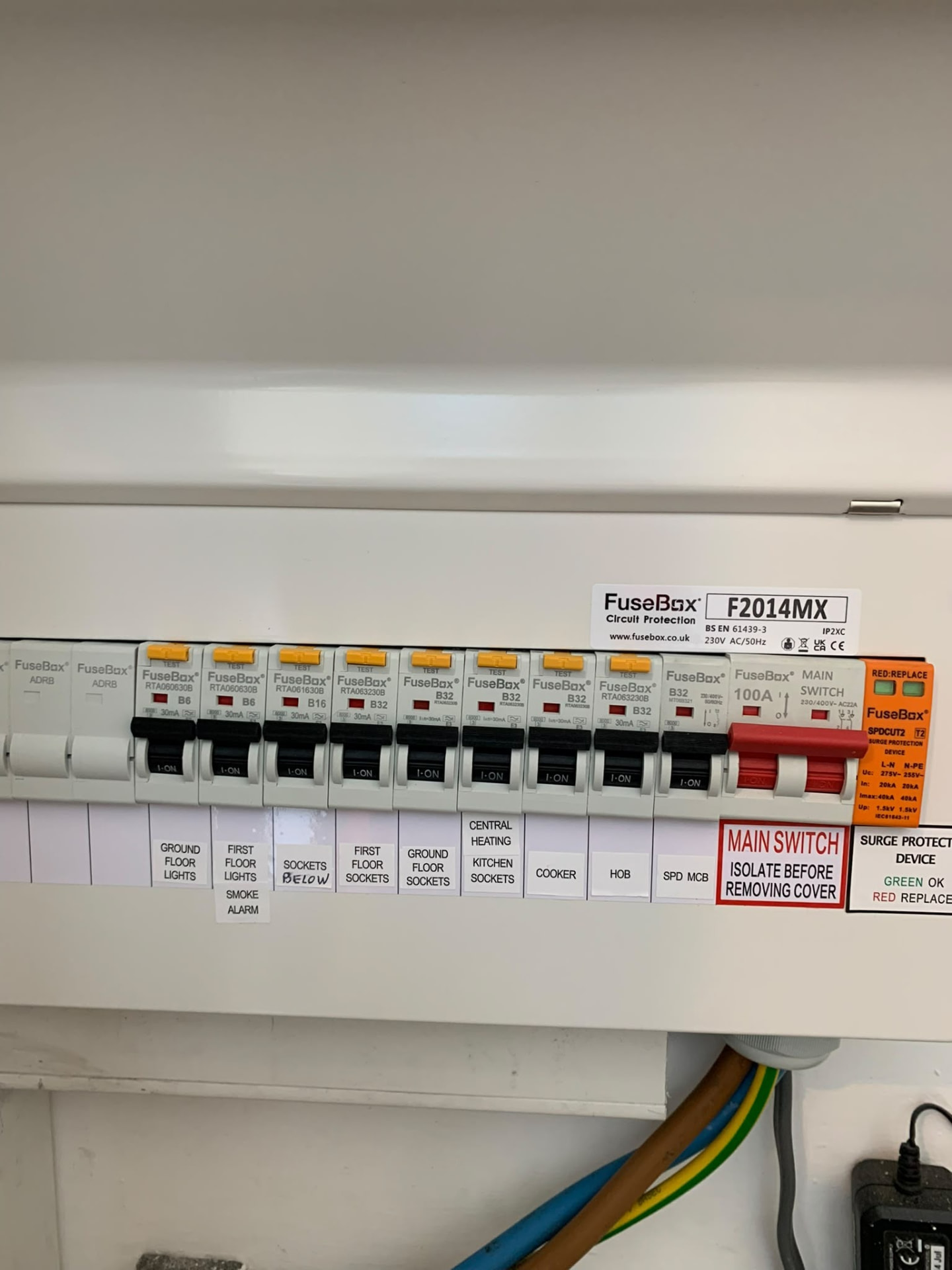 Metal consumer unit upgrade with clearly labelled circuits after a fuse board replacement